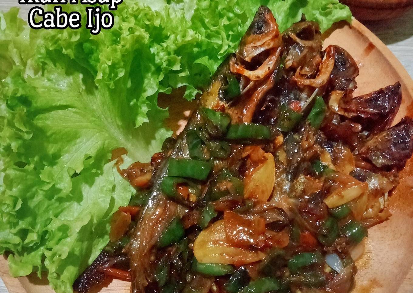 Tumis ikan asap cabe ijo