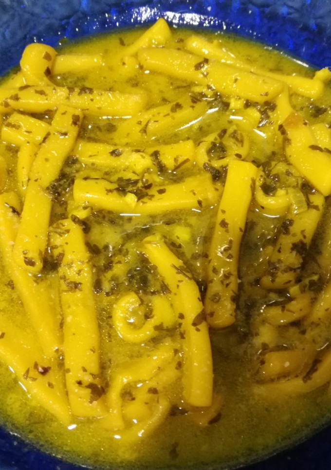 Una foto de Calamares en salsa