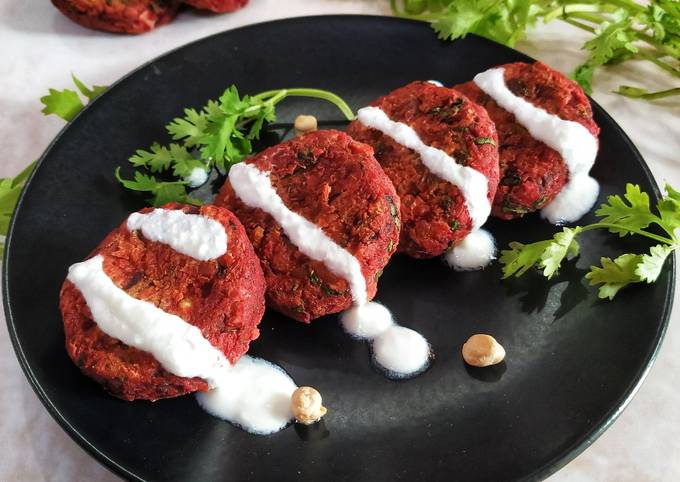 Baked Beetroot Falafel