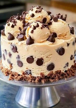 A picture of Chocolate chip cookie dough ice cream cake.