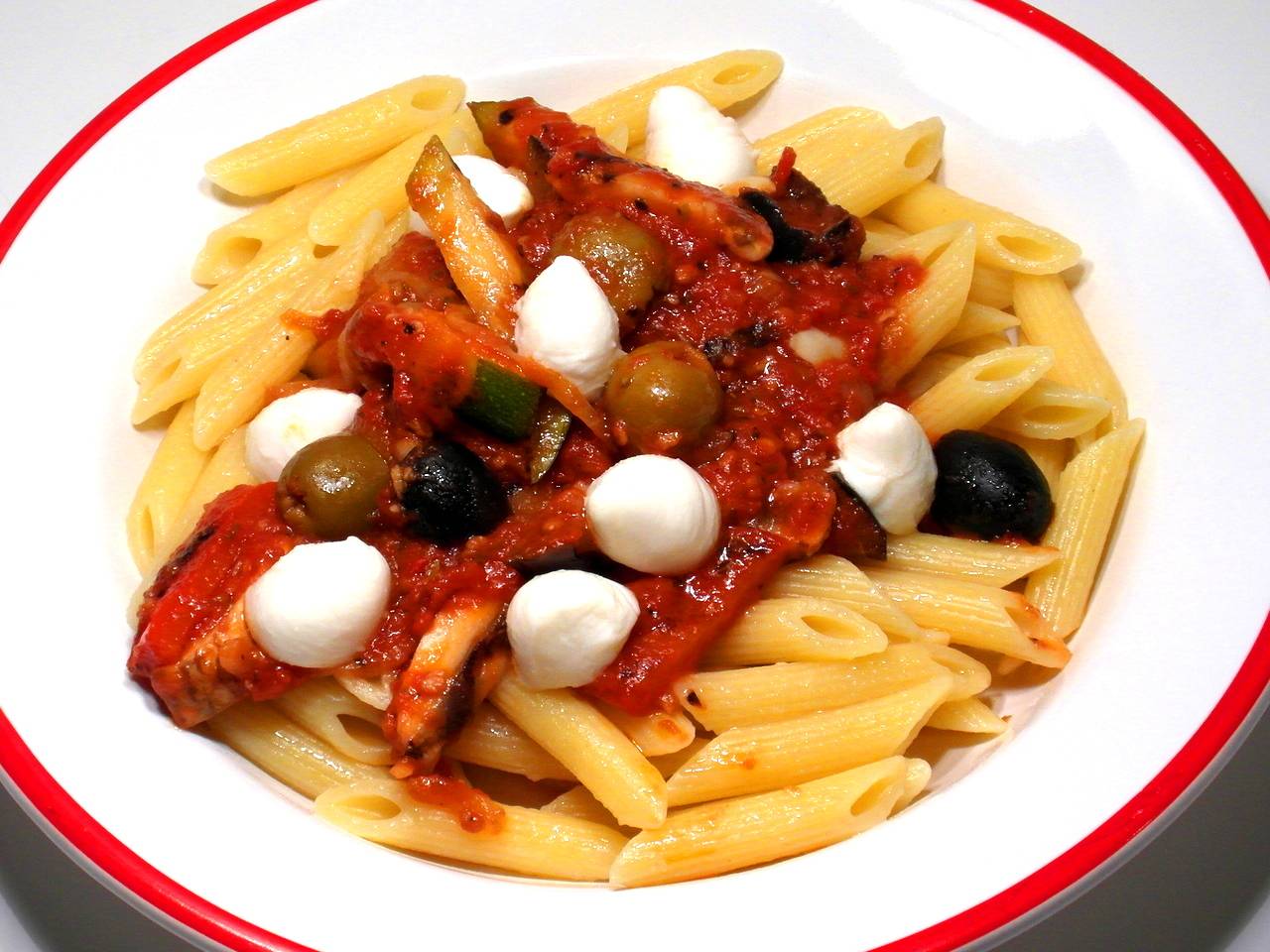 Penne recept grillezett zöldségraguval recept recept fotó