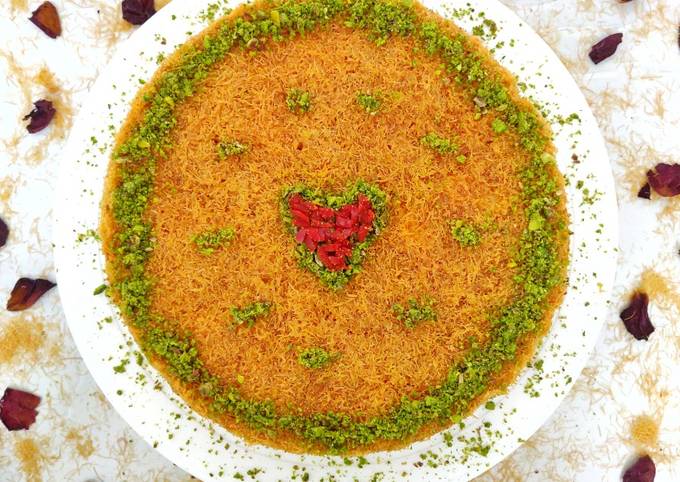 Kunafa Recipe: अब बिना ओवन, बिना माइक्रोवेब के घर पर बनाएं सेवाइयों से बनने वाली भोपाल की फेमस स्वीट डिश कुनाफा