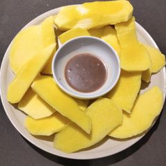 Mango with Bagoong A picture of Mango with Bagoong.