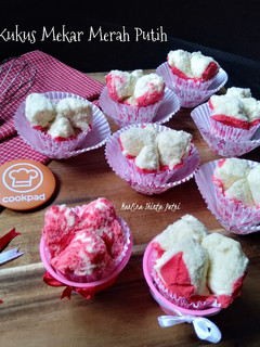 Foto resep Bolu Kukus Mekar Merah Putih no soda no bp