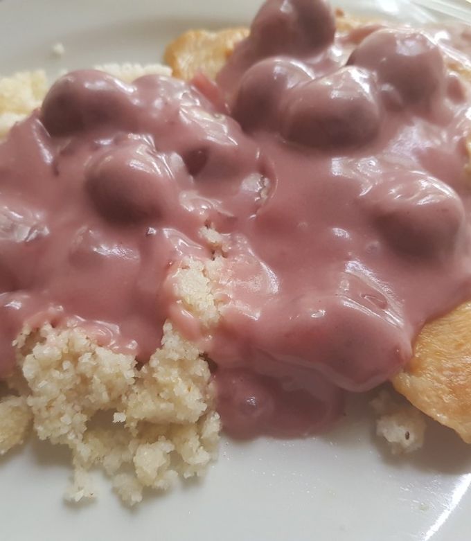 Sült csirkemell meggyszószos grízzel, glutén- és tejmentesen recept fotója