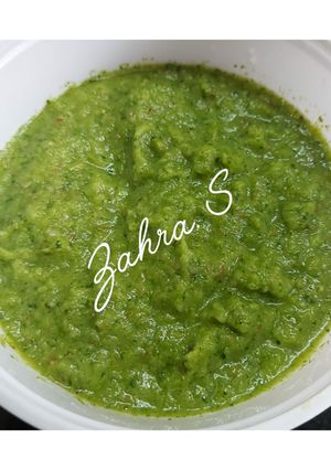 A picture of Raw mango chutney.
