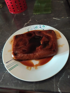 Una foto de Flan confinado al microondas