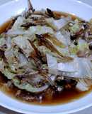 ผัดผักกาดขาวปลาทอด