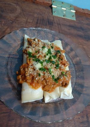 Una foto de Canelones de ricotta & jamón