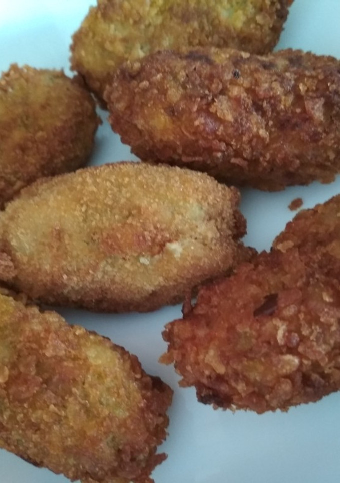 Una foto de Croquetas de brócoli, zanahoria y patata crujientes