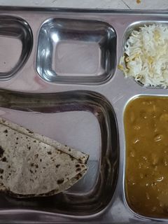 राजमा चावल (Rajma chawal recipe in hindi) रेसिपी मुख्य फोटो