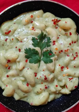 A picture of Desi Pesto Macaroni.