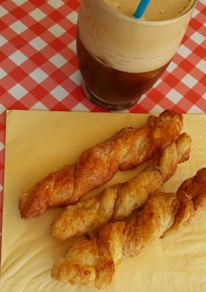 Φωτογραφία της συνταγής Σφολιατίνια με κανέλα