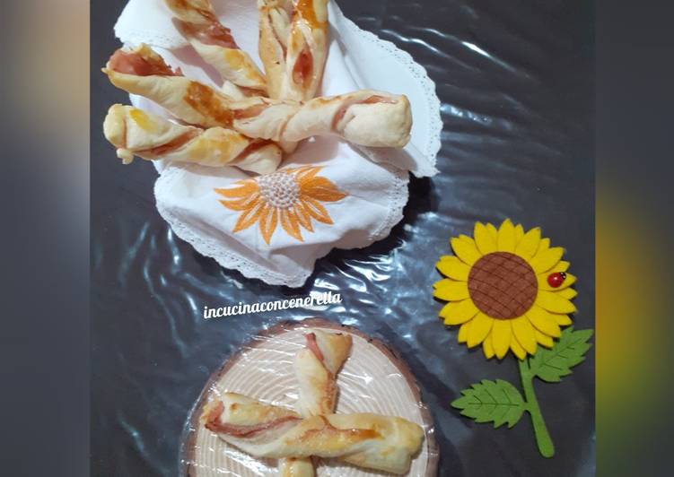 Grissini di sfoglia ripieni di mortadella