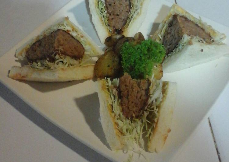 Cara Gampang Menyiapkan Beef burger sanwiches, Enak Banget