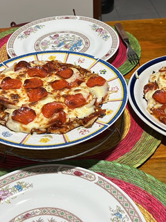Una foto de Pizza con masa de avena