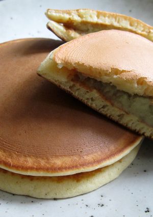 A picture of Dorayaki with Sweet Potato Paste.