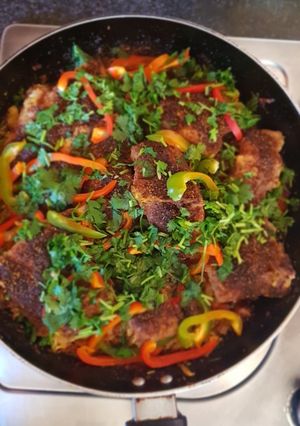 A picture of Cabbage fish with capsicum.