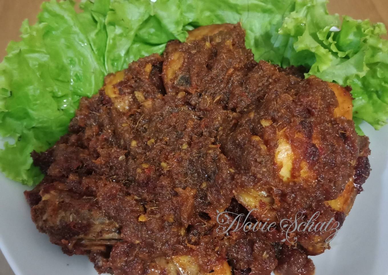 Ayam goreng bumbu hitam madura