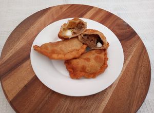 Una foto de Empanadas fritas de pino