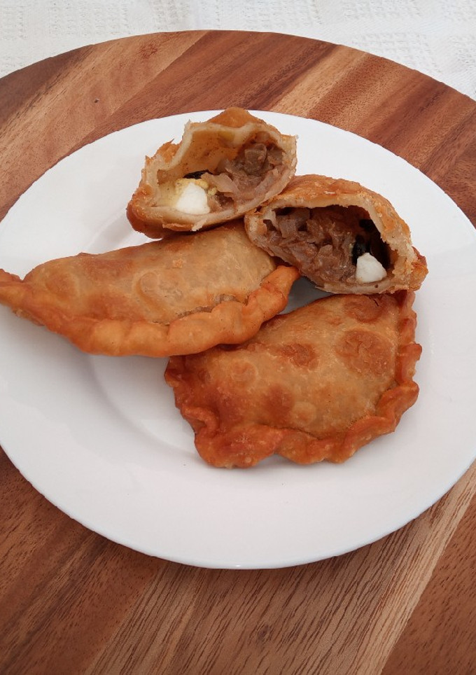 Una foto de Empanadas fritas de pino