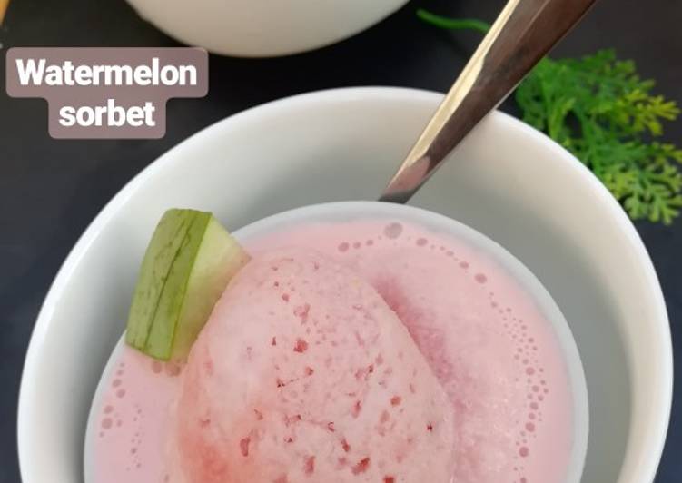 Steps to Make Award-winning Watermelon sorbet