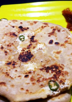 A picture of Paneer paratha.