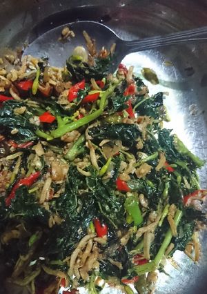 Foto resep Tumis Daun Pepaya Teri