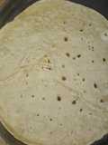 خبز التورتيلا او خبز الطاكوس