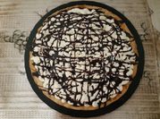 Una foto de postre royal de chocolate