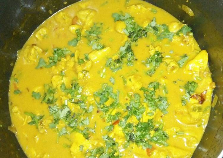 Step-by-Step Guide to Prepare Speedy Coconut chicken breast curry #author marathon