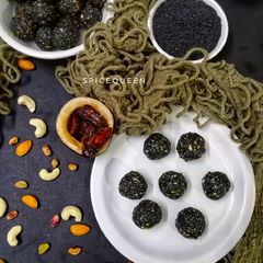 A picture of Black Sesame Seed Kachariyu.