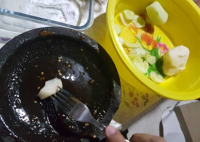 Cara Gampang mengolah Rujak Buah yang Bisa Manjain Lidah