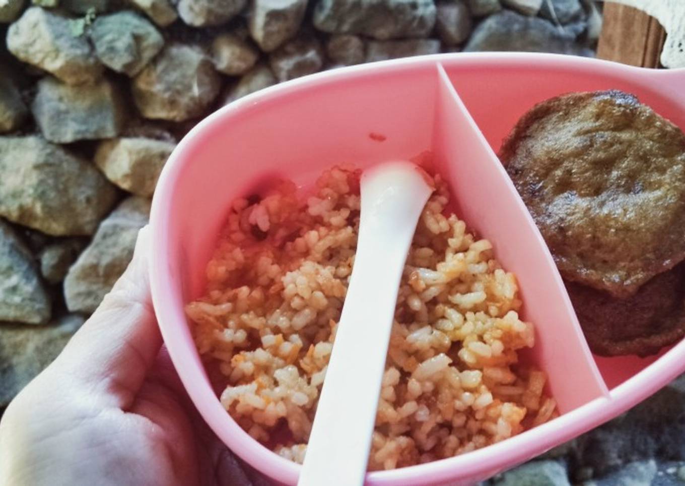 Nasi goreng wortel & perkedel hati ayam