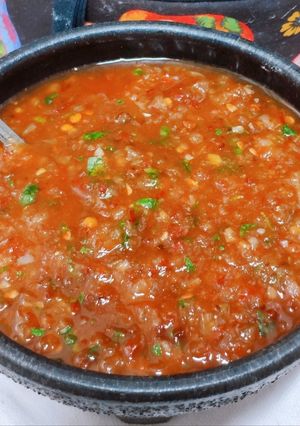 Una foto de Salsa Roja con Chipotle!