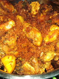 Foto resep Ayam goreng Serundeng prima....👍