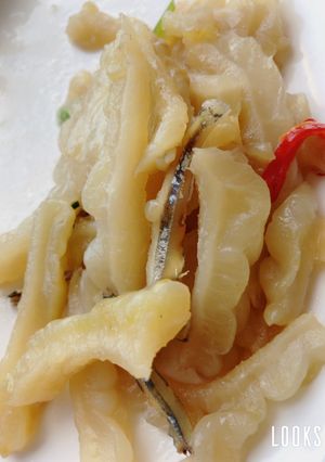 小魚乾苦瓜 的食譜成品照片