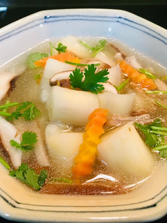 Hình của món Canh khoai mỳ (sắn) nấu nấm đông cô.