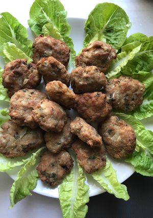 Una foto de Tortitas de carne fritasReceta de Grecia (κεφτέδες)