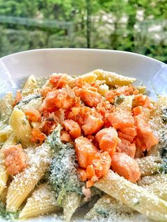 Lazacos spenótos penne recept fotója