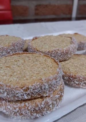Una foto de Alfajores de avena y coco