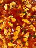 Pechuga de pollo en salsa de tomate 🥫