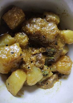 আলু পোস্ত(aloo posto recipe in Bengali) রেসিপির প্রধান ছবি