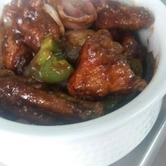 A picture of Chilli chicken.