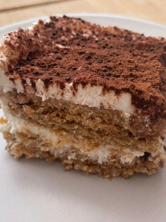 Una foto de Tiramisú vegano