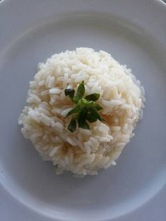 Una foto de El arroz en blanco perfecto