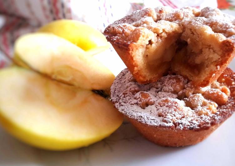 Recetta di Qualsiasi sera della settimana Crostatine con crumble di mele