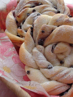 A picture of Berry Nice Pastry-Style Treats.