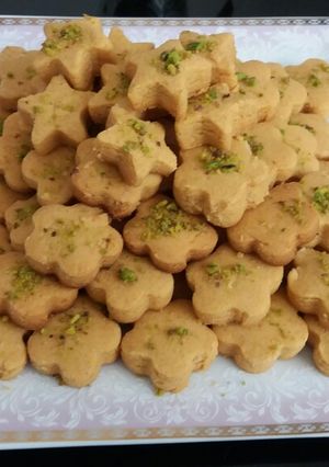 عکسی از دستور شیرینی عید نخودی خوشمزه