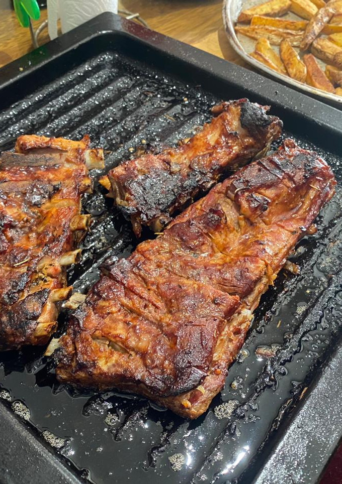 Una foto de Ribs de cerdo a la salsa Barbacoa
